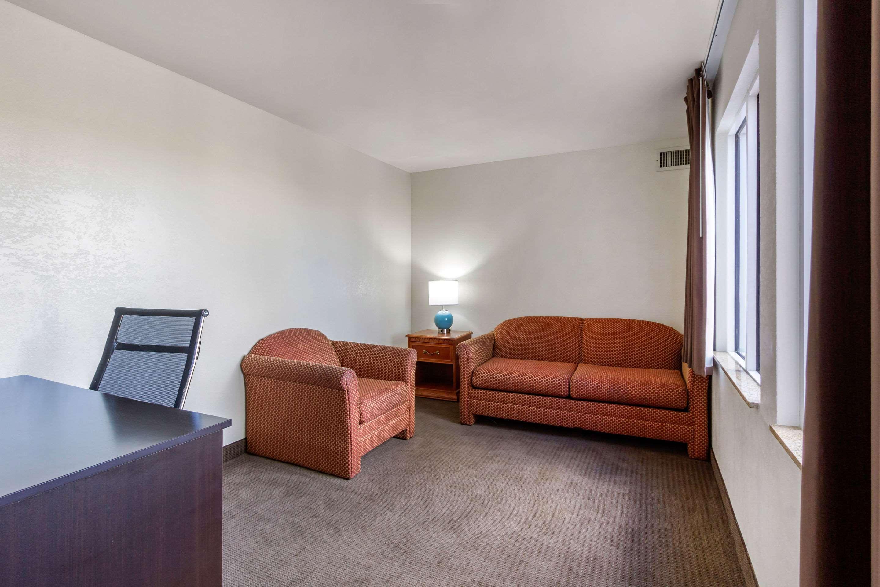 Sleep Inn Near Busch Gardens - Usf Temple Terrace Экстерьер фото